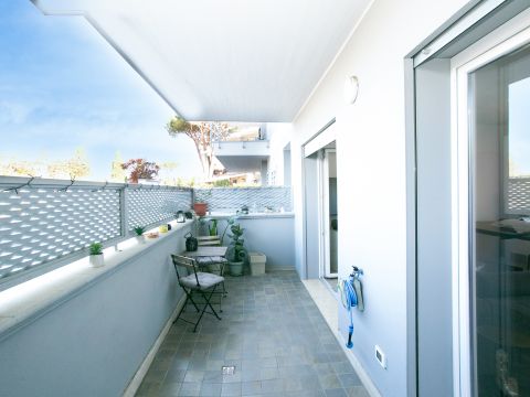 Via Ildebrando della Giovanna, 81 - Roma