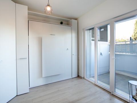 Via Ildebrando della Giovanna, 81 - Roma