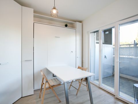 Via Ildebrando della Giovanna, 81 - Roma