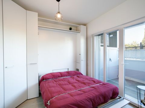 Via Ildebrando della Giovanna, 81 - Roma