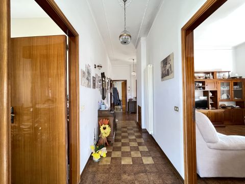 Via Alcide de Gasperi, 10 - Tortoreto