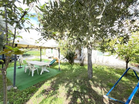 Via Alcide de Gasperi, 10 - Tortoreto