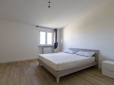 Via Tommaso Campanella, 8 - Davoli