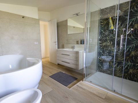 Via Tommaso Campanella, 8 - Davoli