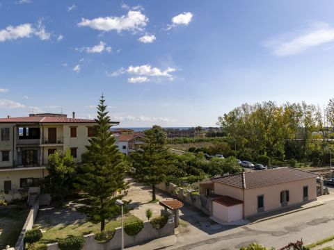 Via Tommaso Campanella, 8 - Davoli