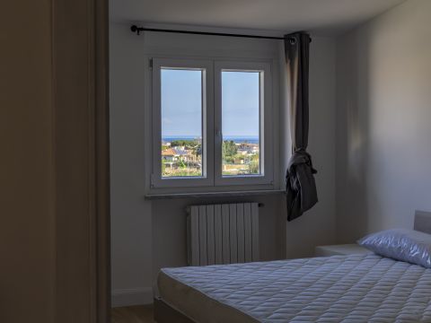 Via Tommaso Campanella, 8 - Davoli