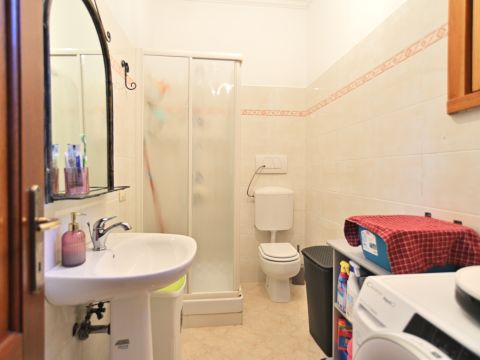 Via Abruzzo, 13 - Villalba