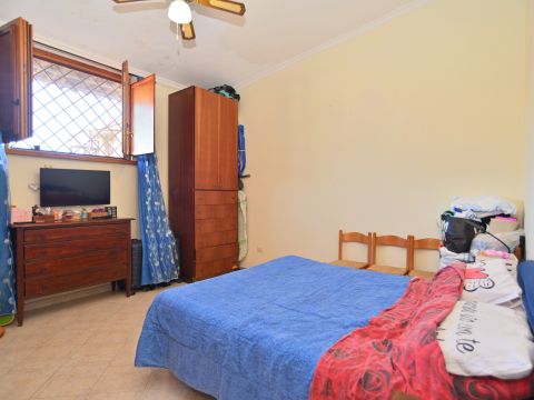 Via Abruzzo, 13 - Villalba