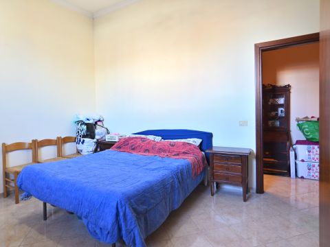 Via Abruzzo, 13 - Villalba