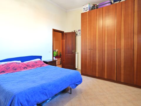 Via Abruzzo, 13 - Villalba