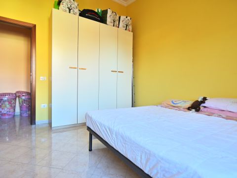 Via Abruzzo, 13 - Villalba