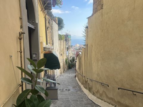 Salita Petraio, 27 - Napoli