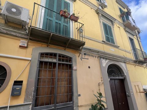 Salita Petraio, 27 - Napoli