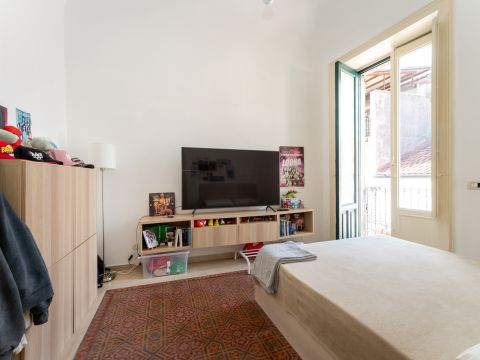 Via Vicario Nicolosi, 14 - Aci Castello