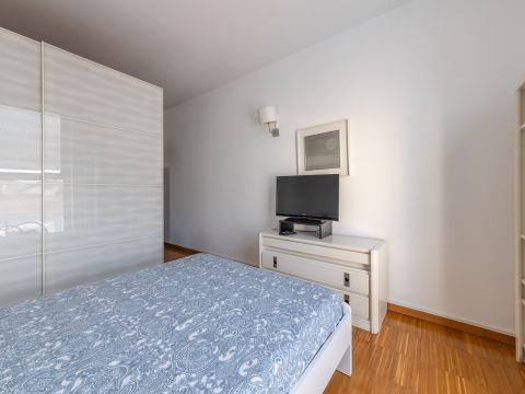 Via Gian Francesco Pizzi, 24 - Milano