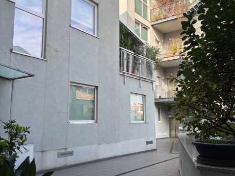 Via Gian Francesco Pizzi, 24 - Milano