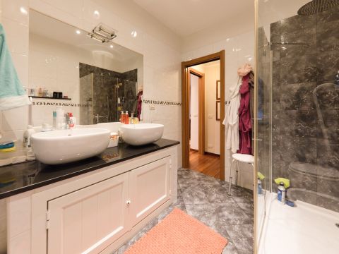 Via Paolo Giacometti - Genova