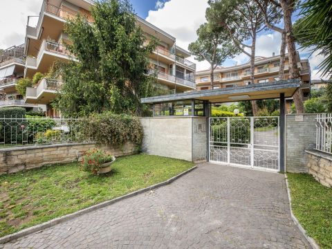 Viale Isacco Newton, 62 - Roma