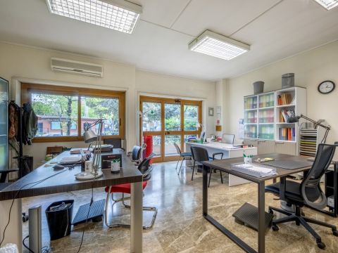 Viale Isacco Newton, 62 - Roma