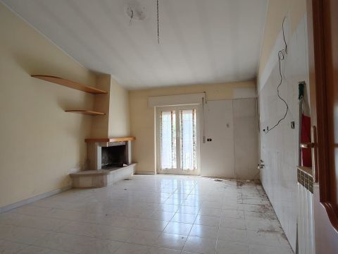 Via Flaminia, 124 - Rignano Flaminio