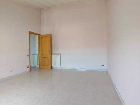 Via Flaminia, 124 - Rignano Flaminio