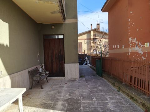 Via Flaminia, 124 - Rignano Flaminio