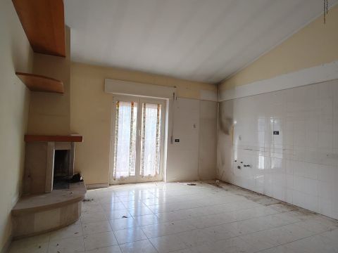 Via Flaminia, 124 - Rignano Flaminio