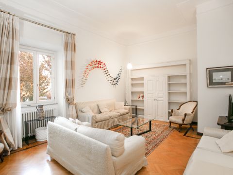 Viale Regina Margherita, 140 - Roma