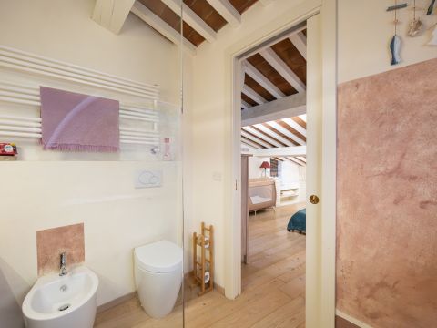 Piazza dei Grilletti, 2 - Pisa