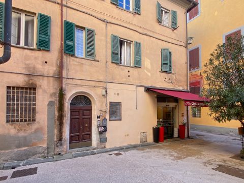 Piazza dei Grilletti, 2 - Pisa