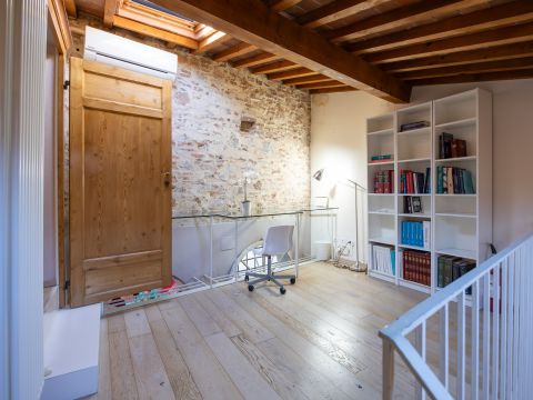 Piazza dei Grilletti, 2 - Pisa