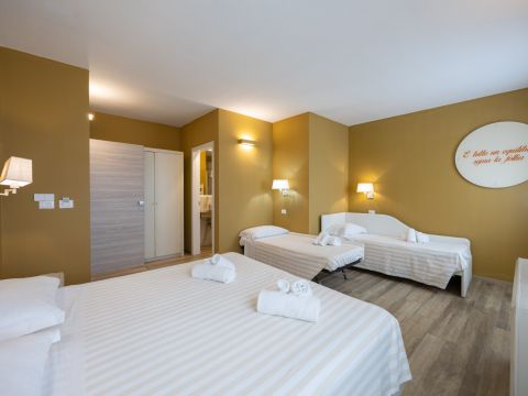 Via Aurelia Nord, 6 - Bibbona