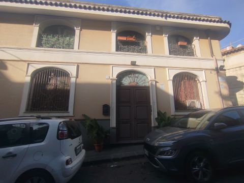 Via Celeste, 131 - Catania