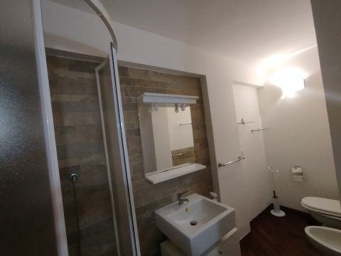 Via Celeste, 131 - Catania