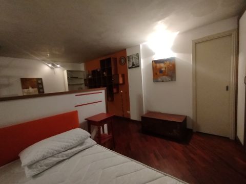 Via Celeste, 131 - Catania