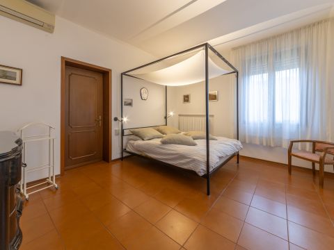 Via Vittorio Alfieri, 19 - Cerro Maggiore