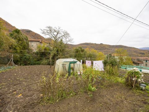 Località Villa Regnano - Casola In Lunigiana