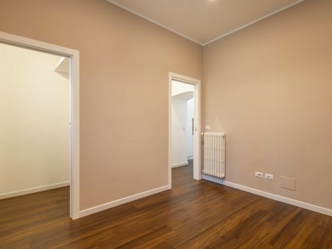 Strada Crocifisso, 6 - Bari