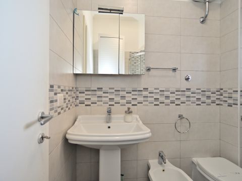 Via Alcide Pedretti, 68 - Roma