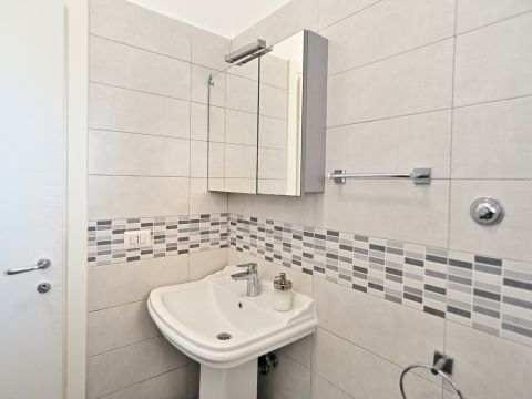 Via Alcide Pedretti, 68 - Roma