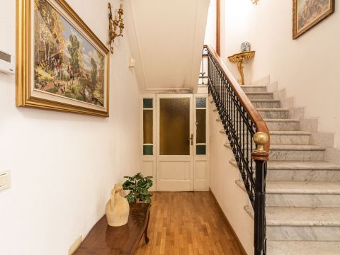 Via IV Novembre, 5 - Varzi