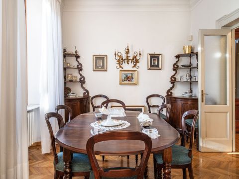 Via IV Novembre, 5 - Varzi