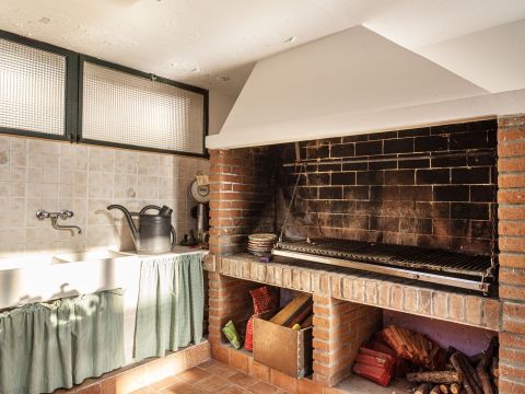 Via IV Novembre, 5 - Varzi