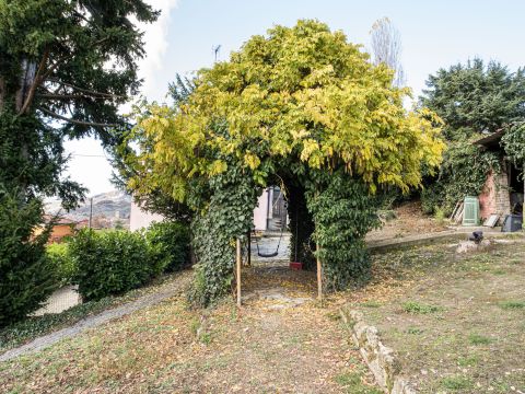 Via IV Novembre, 5 - Varzi