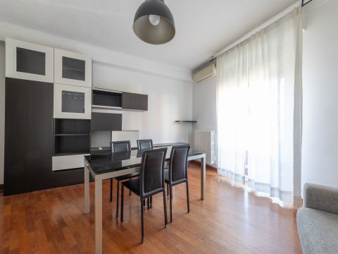 Via dei Fontanili, 55 - Milano