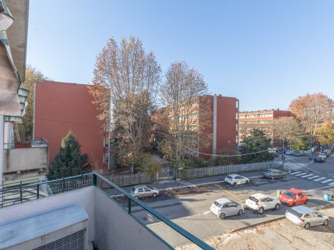 Via dei Fontanili, 55 - Milano