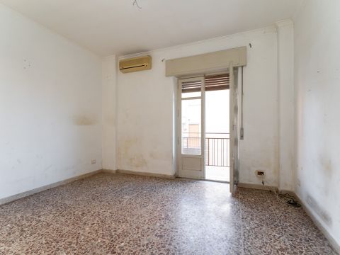 Via Gaetano Donizetti, 81 - Catania