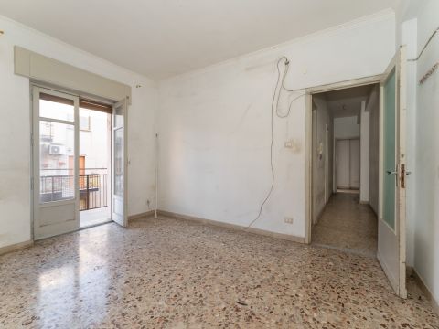 Via Gaetano Donizetti, 81 - Catania