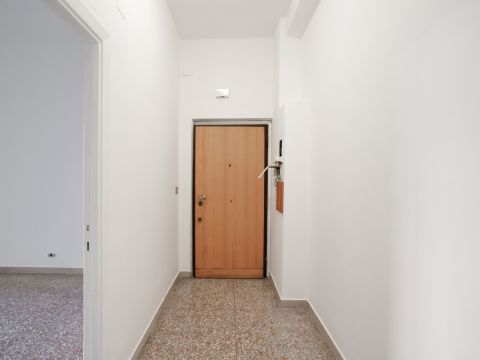 Piazza Imola, 4 - Roma