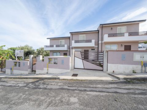 Via Giuseppe Di Mario - Furnari